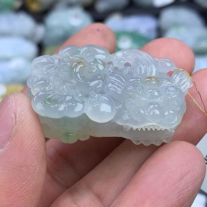 翡翠未镶嵌颈饰天然缅甸翡翠貔貅吊坠