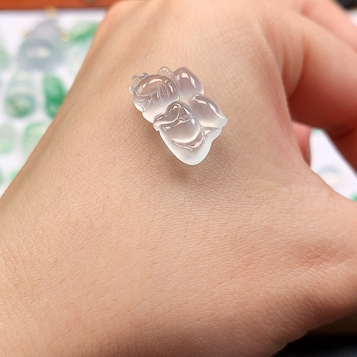 翡翠吊坠(不含链)未镶嵌仙子