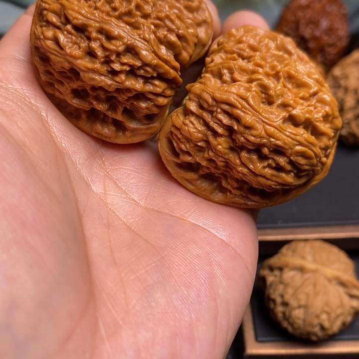 把件文玩核桃斯**特南疆