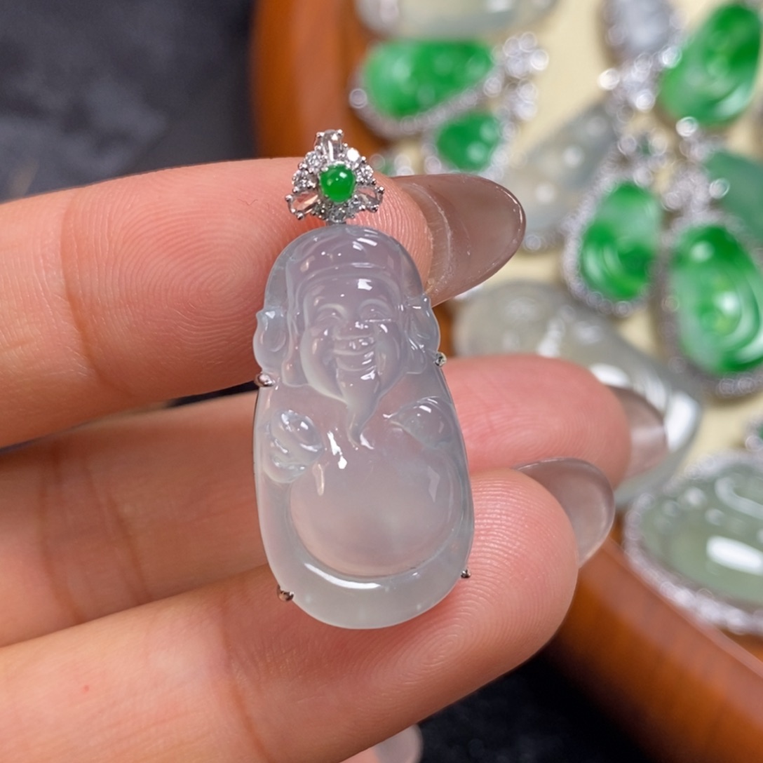 翡翠吊坠(赠链)18K金镶嵌