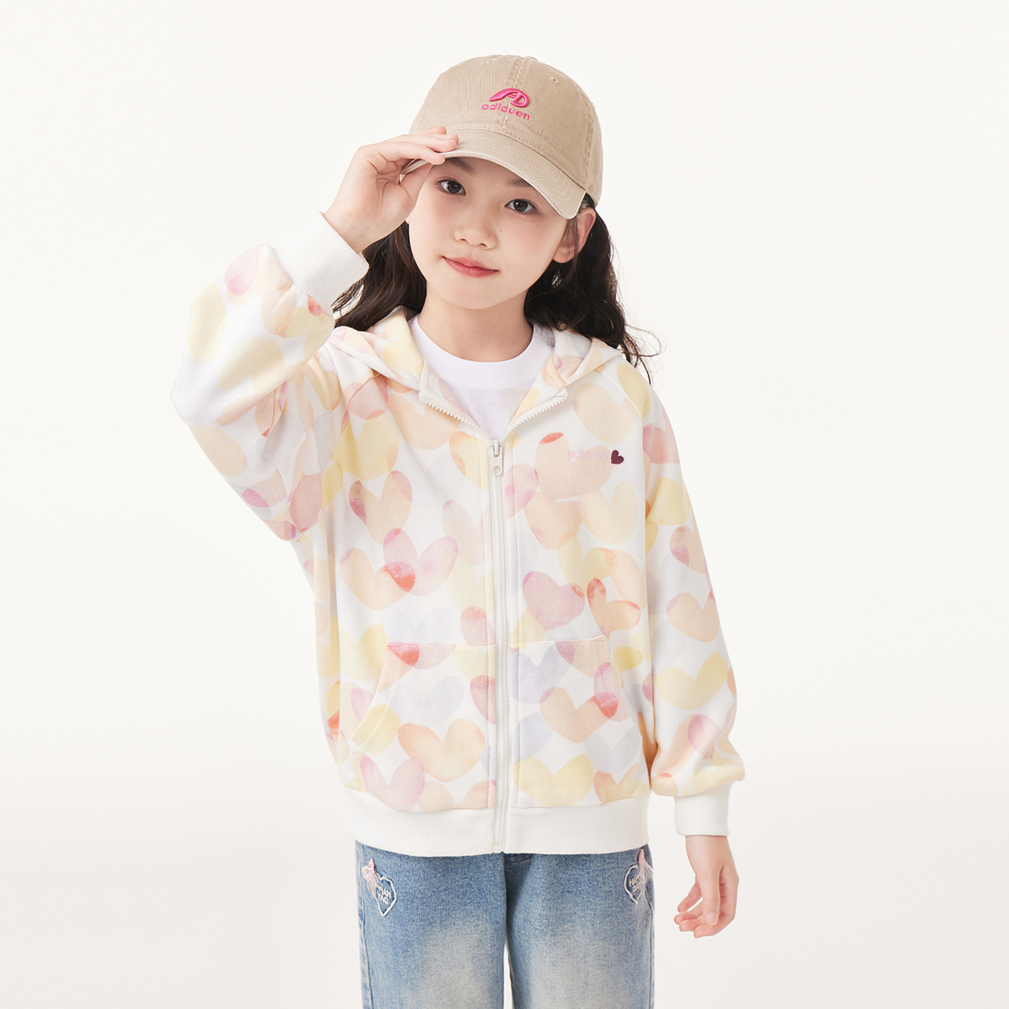皇室童缘【官方自播】女童开衫外套春秋季新款儿童满印爱心连帽卫衣