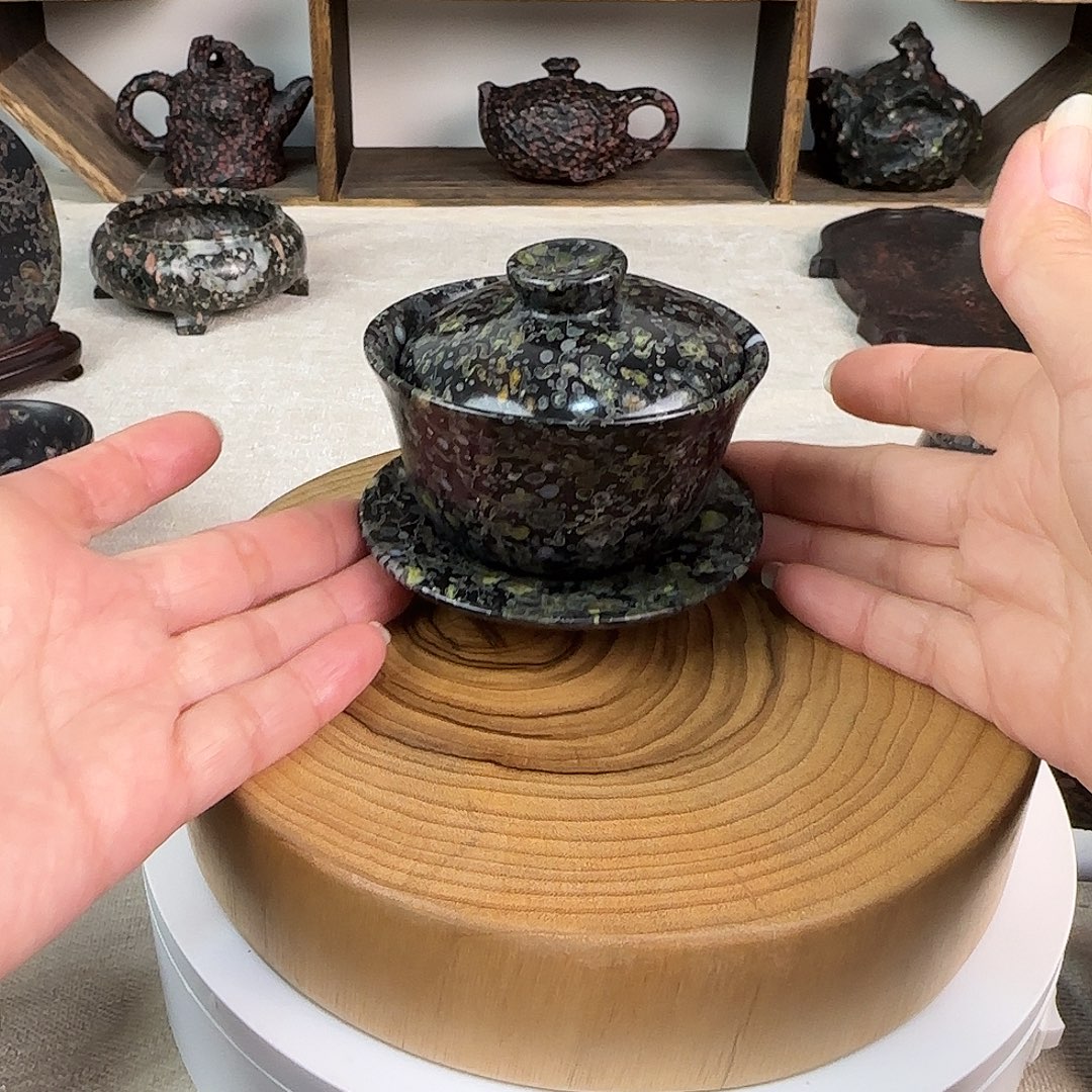 悠***～梅花玉老坑料三才盖碗