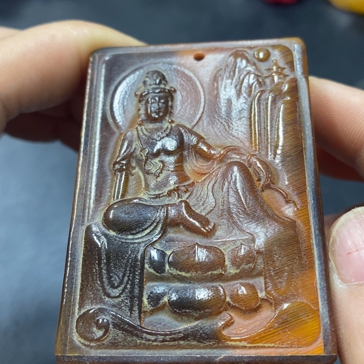 和田玉（糖玉）未镶嵌挂件