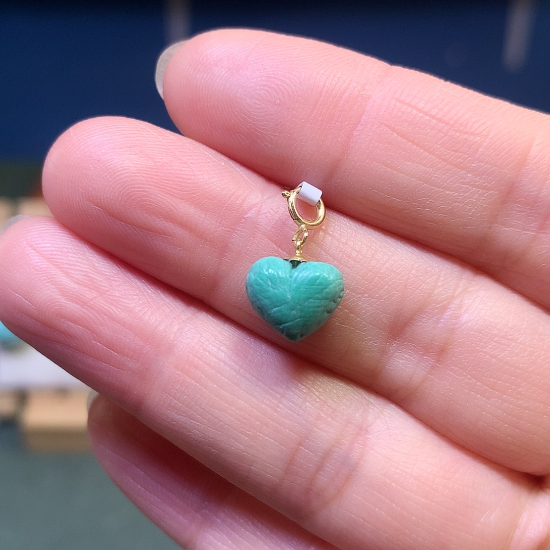 绿松石挂件18K金镶嵌