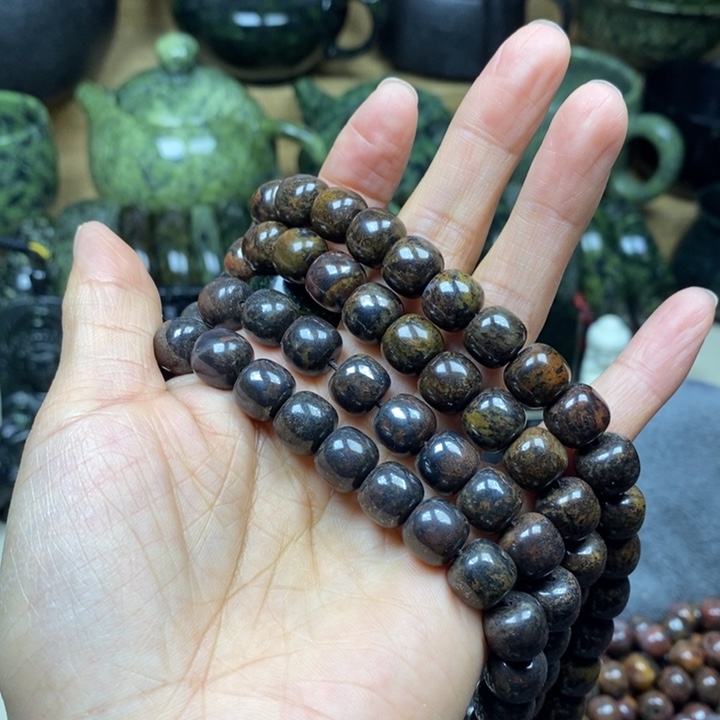 好****蛇纹石玉未镶嵌项链红伊丁10毫米手串13条20颗一条