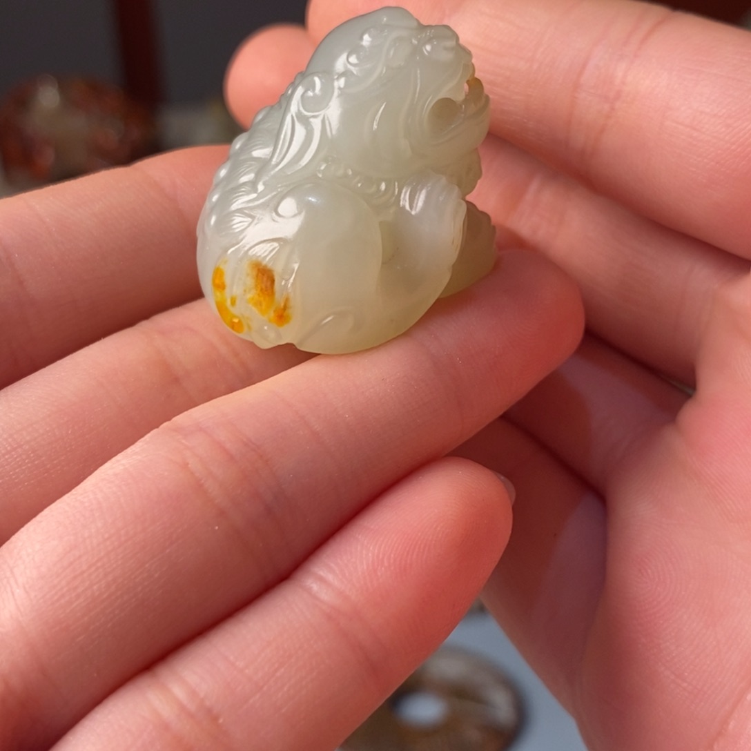 和田玉颈饰未镶嵌菩*根