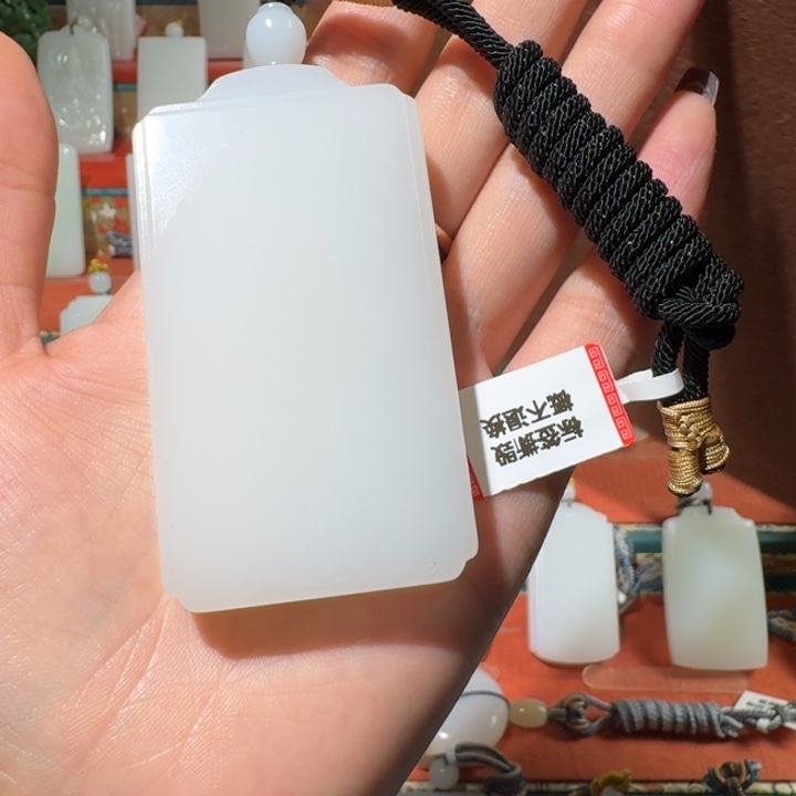 夏***天和田玉未镶嵌颈饰0054
