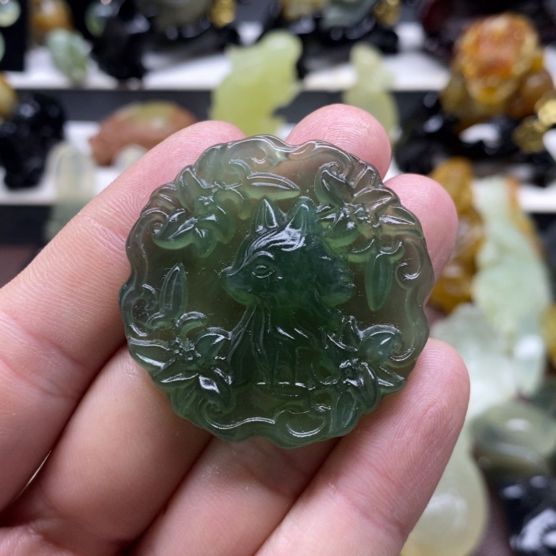 岫玉狐狸吊坠未镶嵌