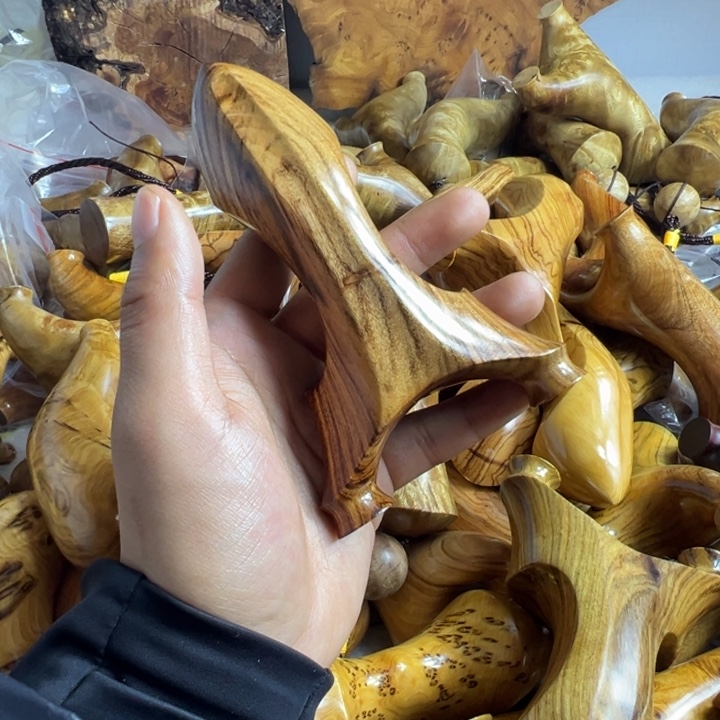 食***帅木黄花梨黑马8619A3