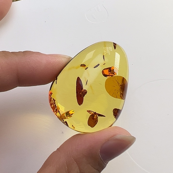 琥珀（花珀）未镶嵌颈饰