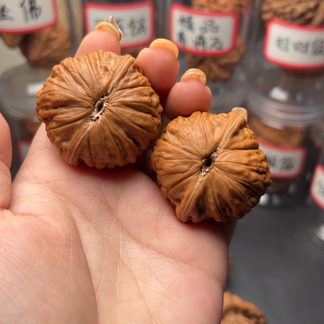 文玩核桃把件相**二铁锤妹妹