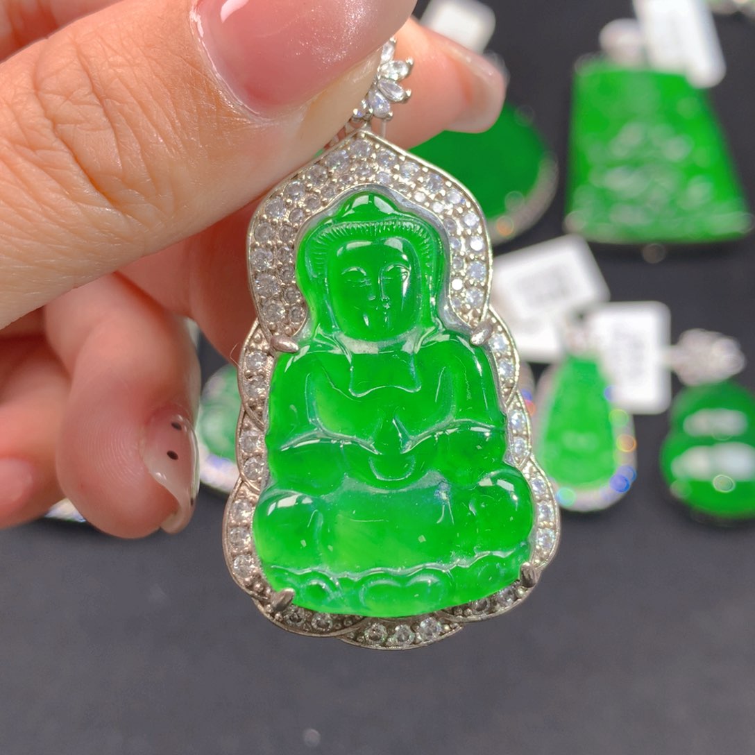 翡翠颈饰银S925镶嵌111111111