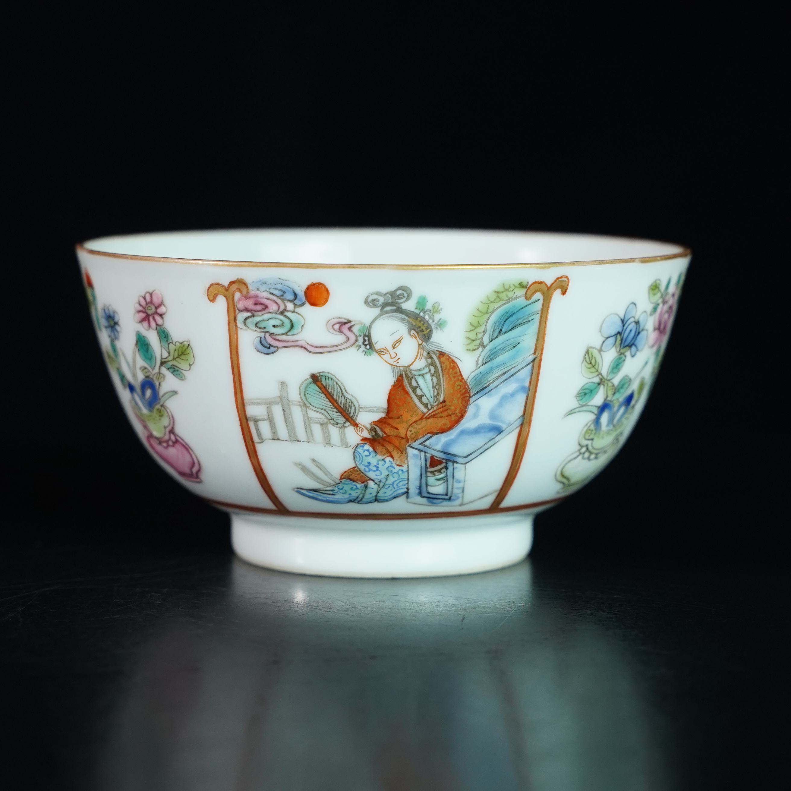 LZJH250104001【十竹斋】清道光粉彩四美图茶园