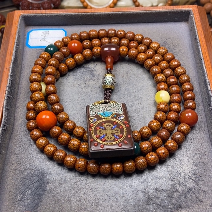 星月菩提吊坠菩提