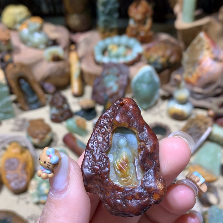 岫岩河磨玉（透闪石质玉）挂件未镶嵌果***乓