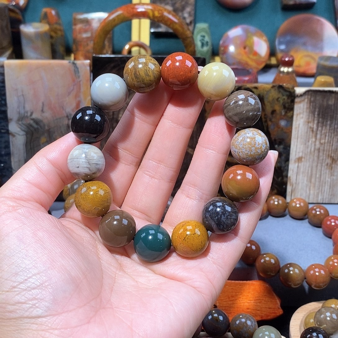 硅化玉天然北票硅化玉手串未镶嵌尊*天然北票硅化玉手串