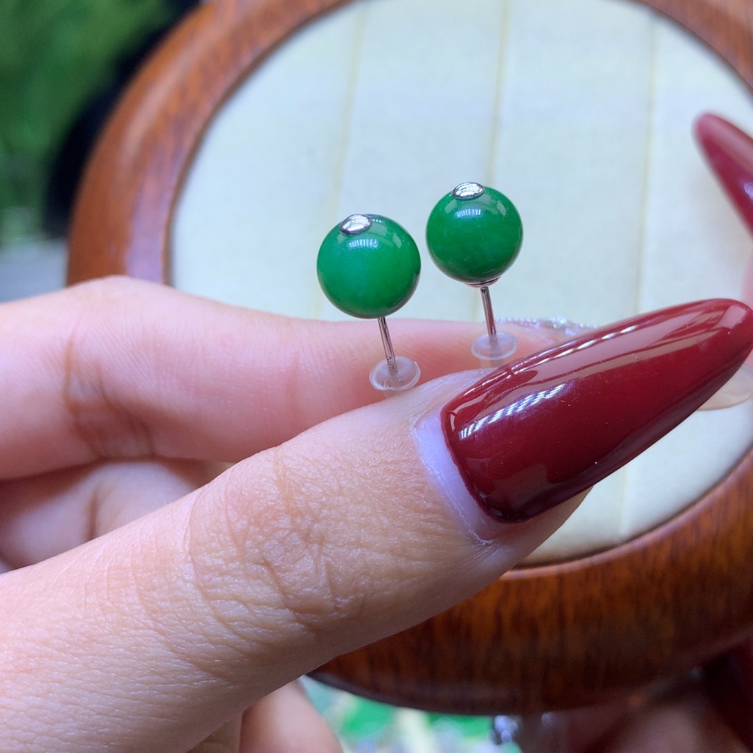 翡翠颈饰18K金镶嵌天然