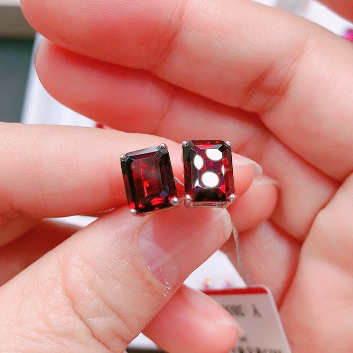 石榴石耳钉银S925镶嵌