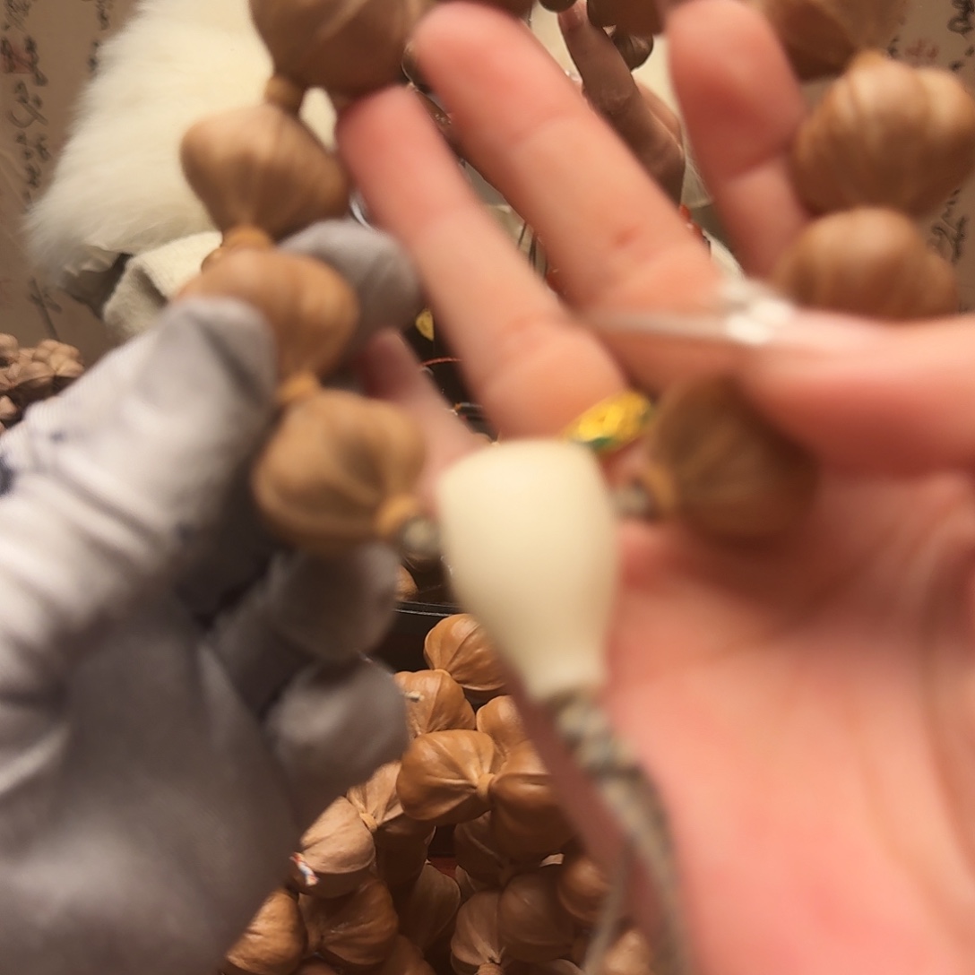 高***s手串橄榄核四花精品