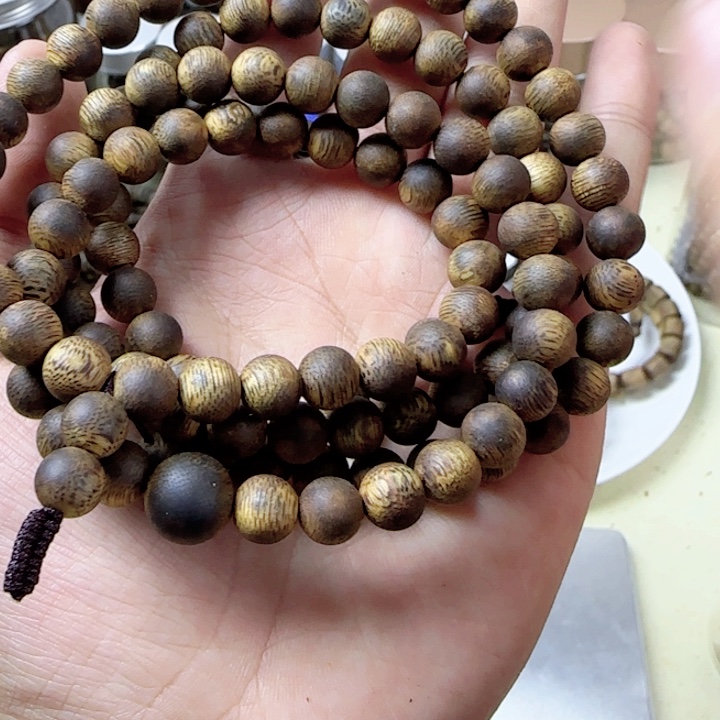 沉香沉香碎屑奇楠沉香碎08-26.7左右乌身