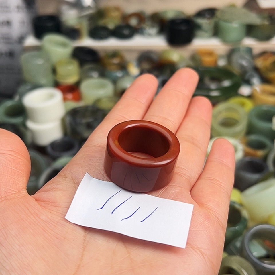 【闪购商品】未镶嵌蛇纹石玉戒指荔***冻