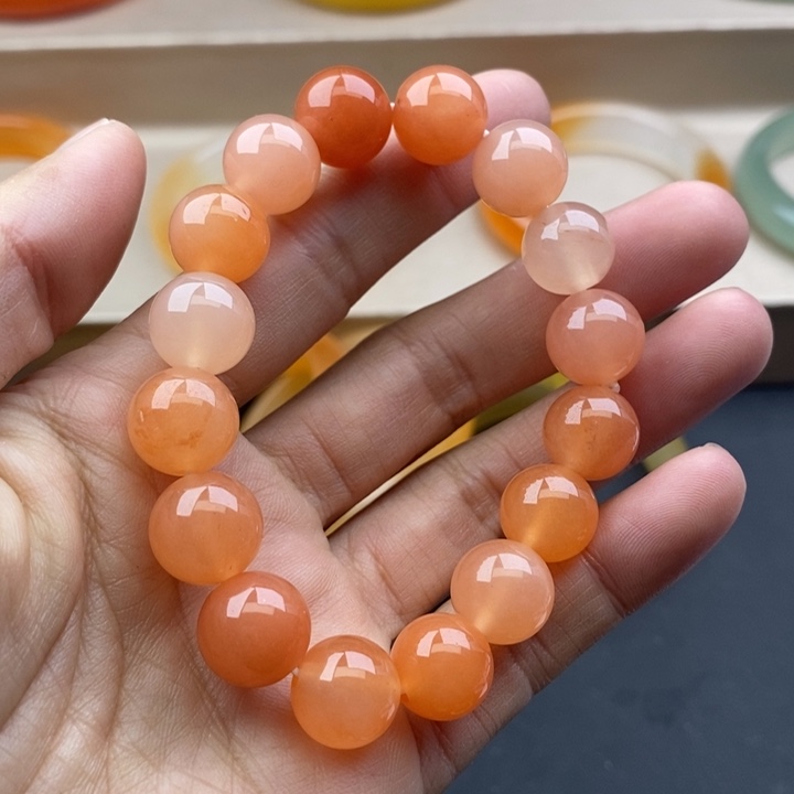 石英质玉未镶嵌手镯