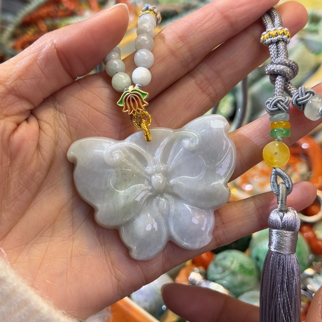 翡翠颈饰未镶嵌待编款