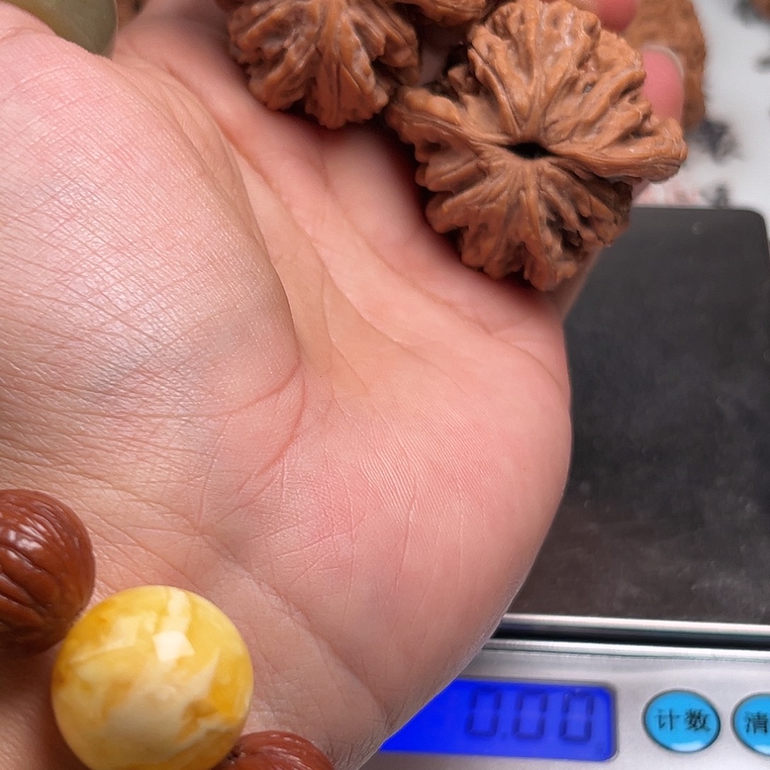 终***散吊坠文玩核桃虎头41尺全品