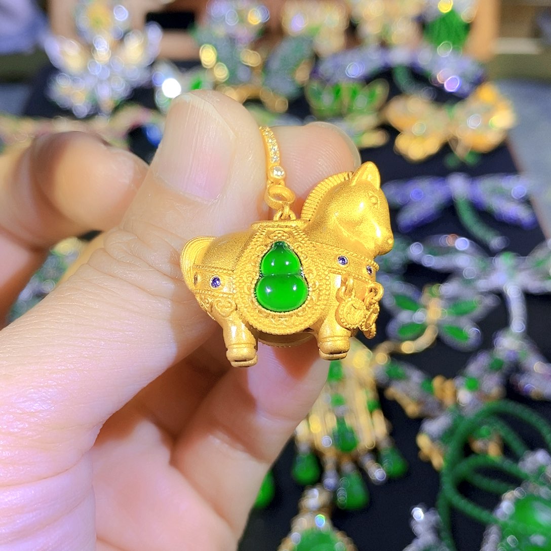 吊坠(不含链)银S925镶嵌翡翠