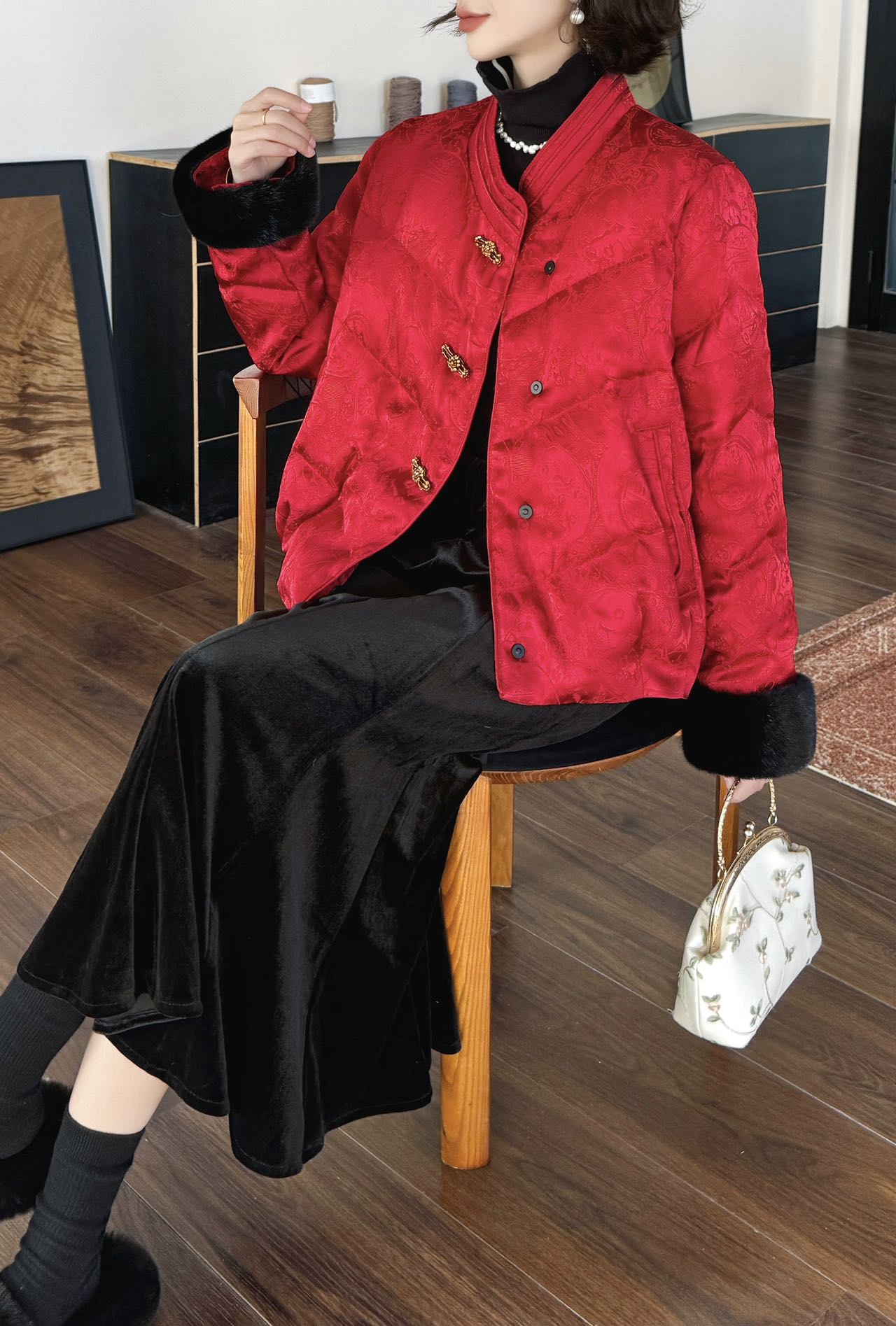 王姐专属-2025冬季新中式轻奢高端红色提花国风羽绒服【情-939】
