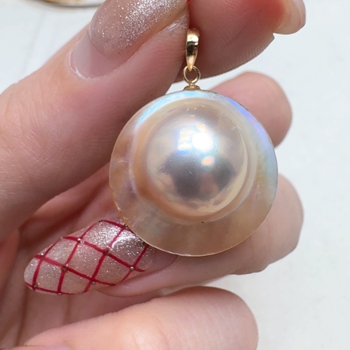 拼合珍珠（马贝珠）颈饰未镶嵌