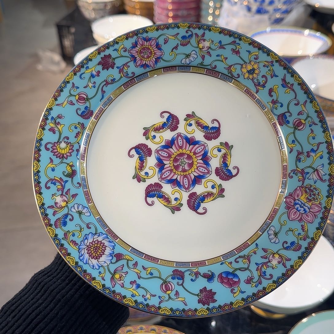 骨瓷骨瓷珐琅彩工艺