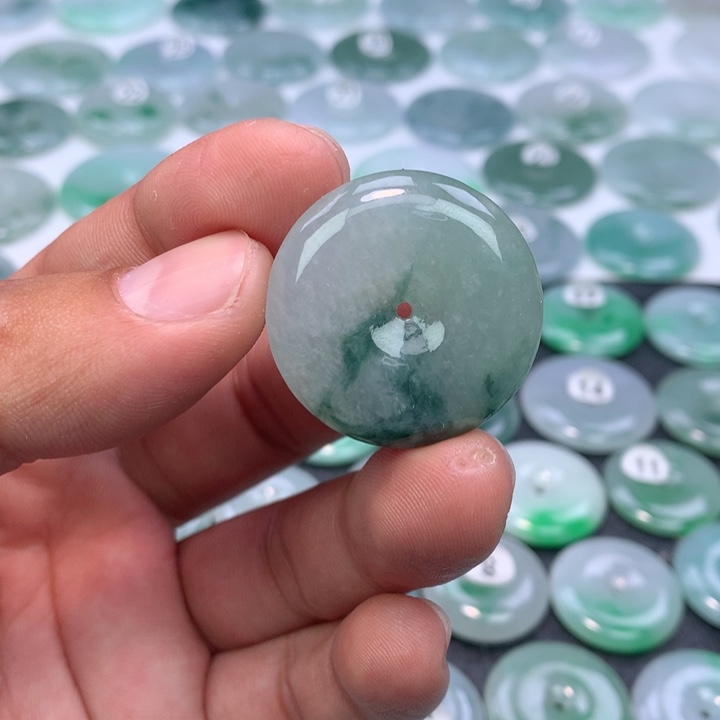 翡翠未镶嵌颈饰缅甸天然A货翡翠30,6-6.9