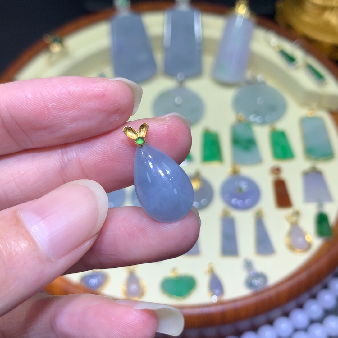 翡翠吊坠(不含链)未镶嵌