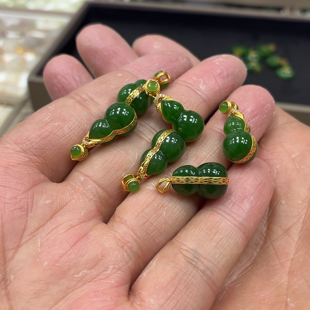 和田玉18K金镶嵌颈饰多样性发货拍一发一