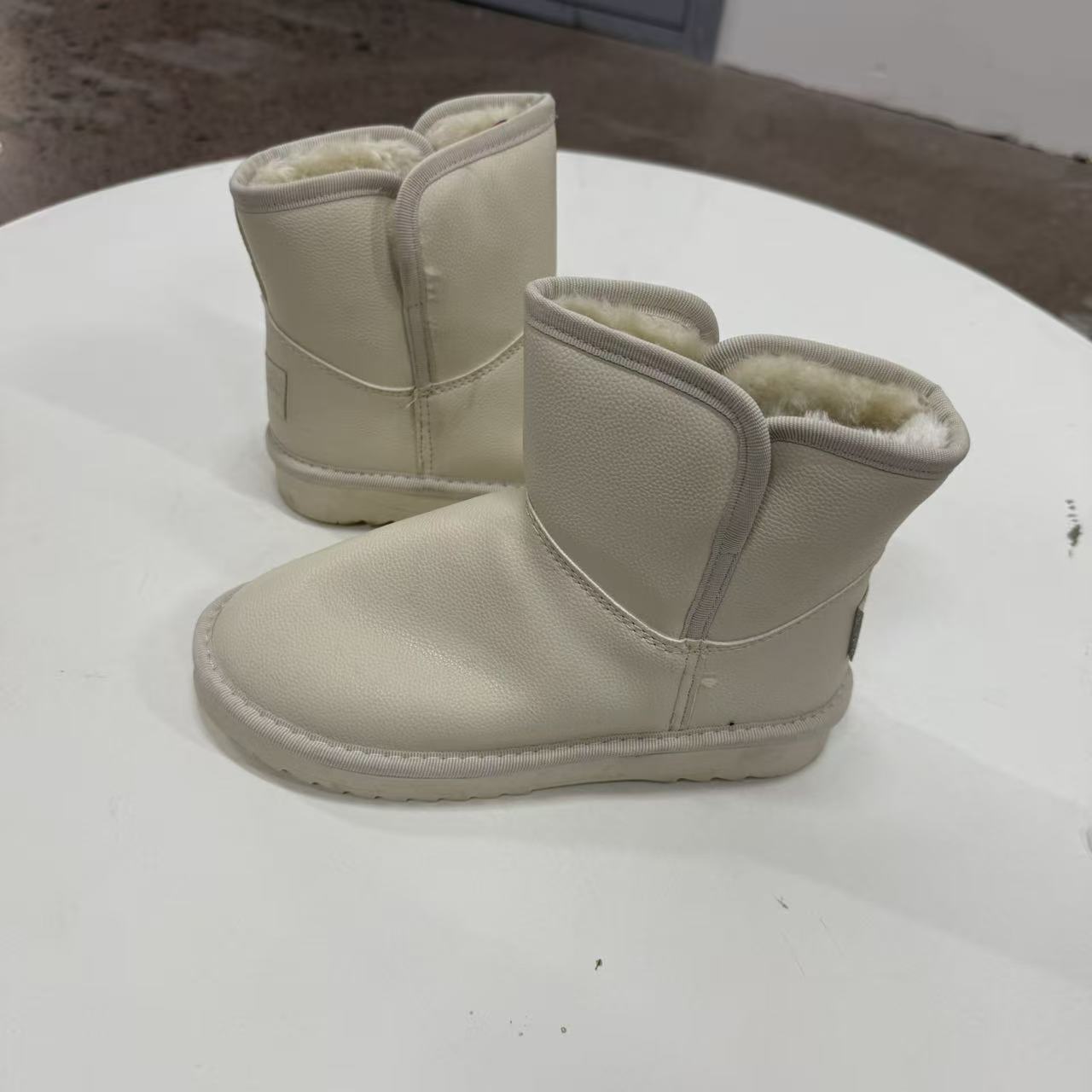 2032儿童雪地靴男童靴子新款冬季女童棉靴加厚棉鞋童鞋保暖