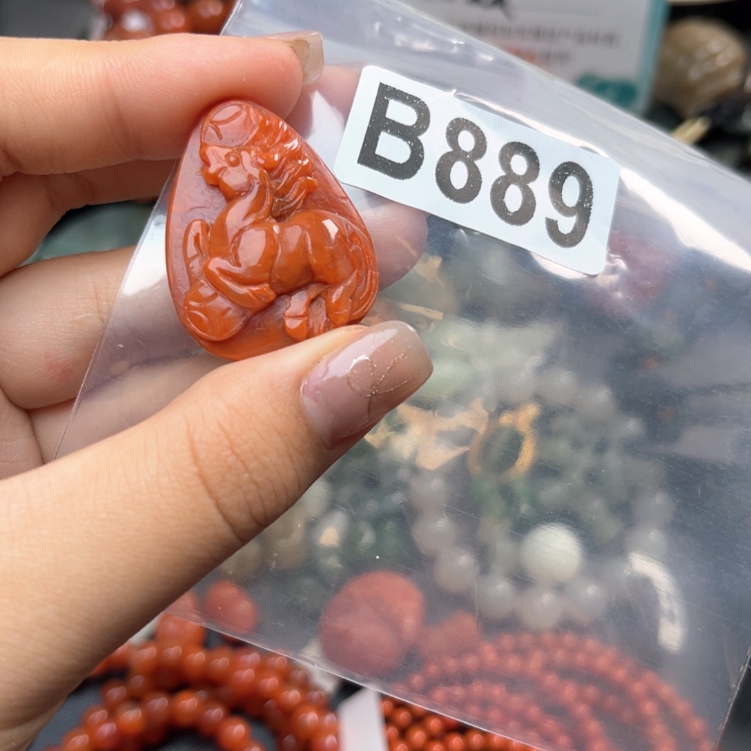 未镶嵌南红玛瑙珠宝奇石