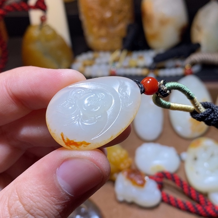 和田玉颈饰未镶嵌用****4