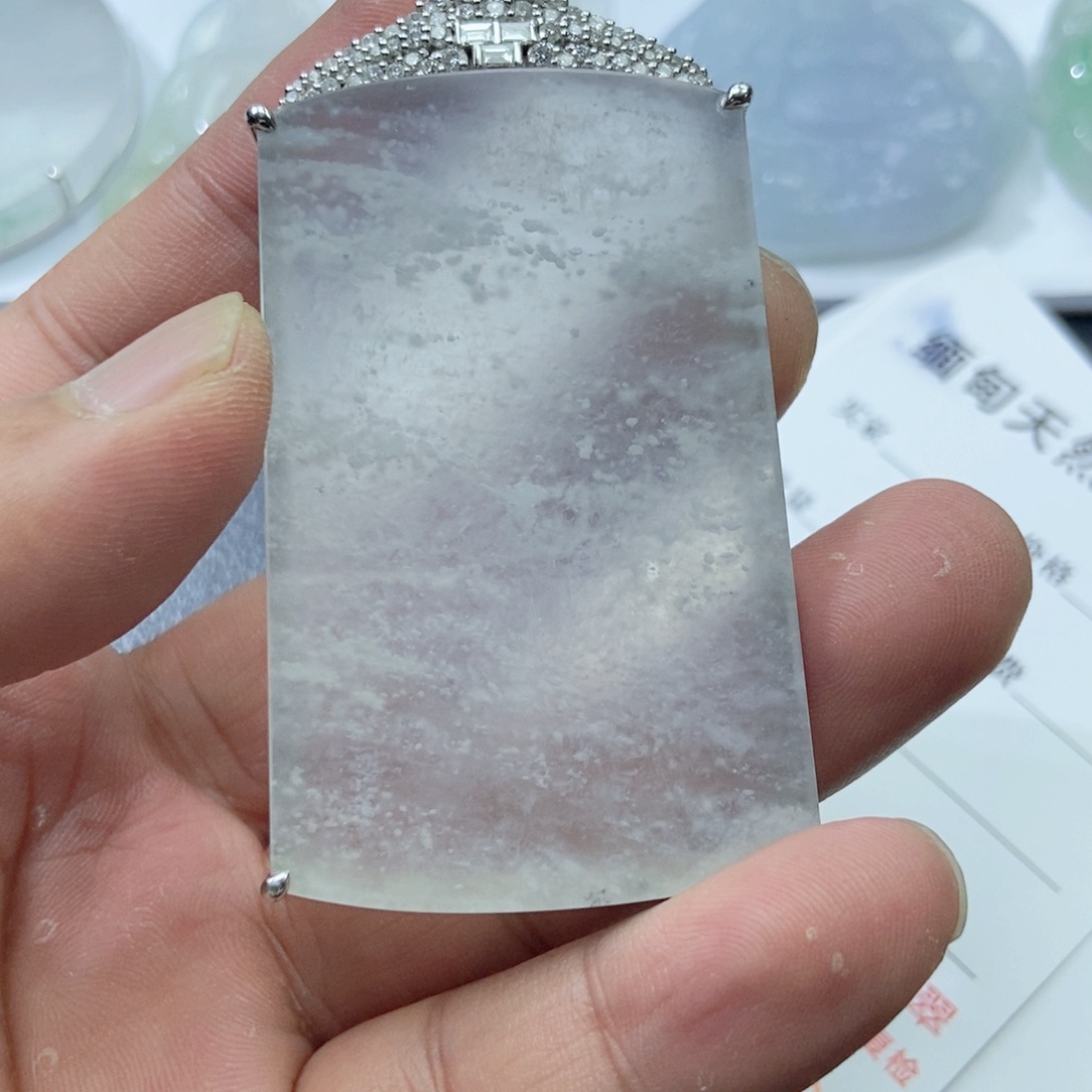 翡翠颈饰18K金镶嵌夏*周翡翠