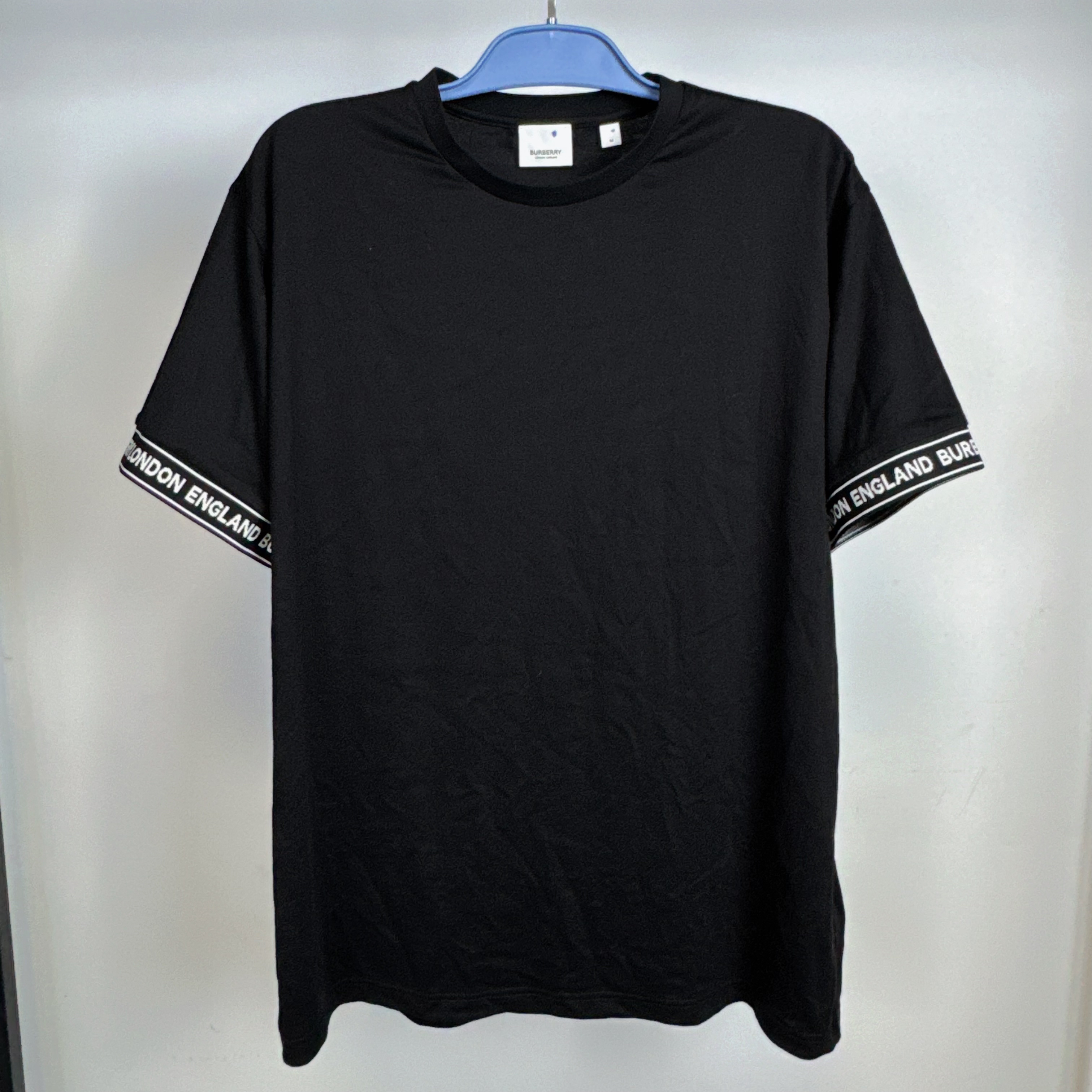 99新 BURBERRY/博柏利 博柏利袖口字母logo短袖/M码