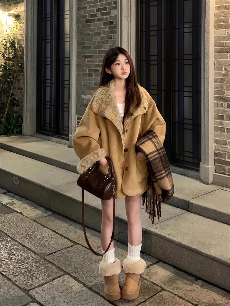 两面穿羊羔毛冬季外套女卡其色中长款皮毛一体机车服加厚保暖大衣