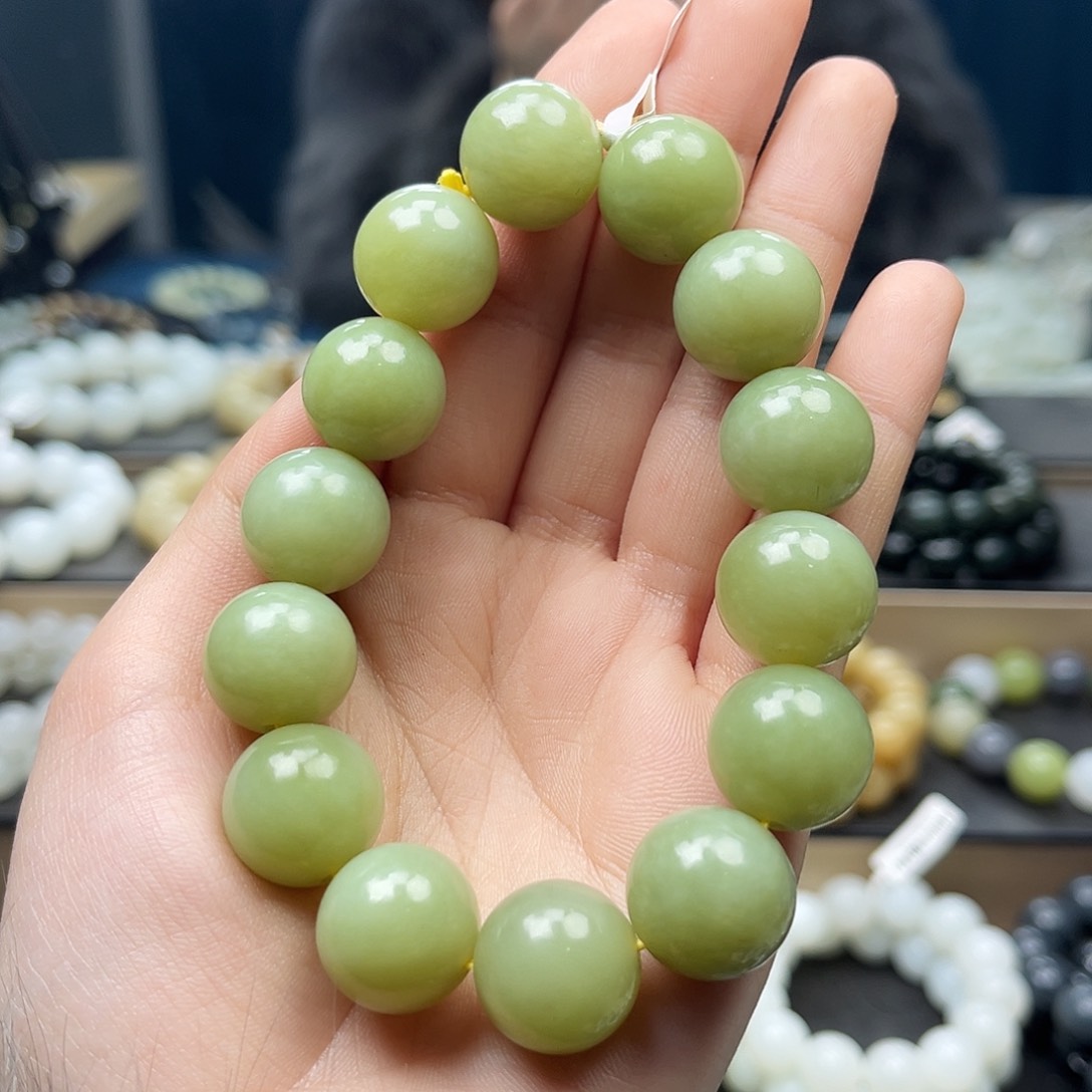 和田玉手链未镶嵌