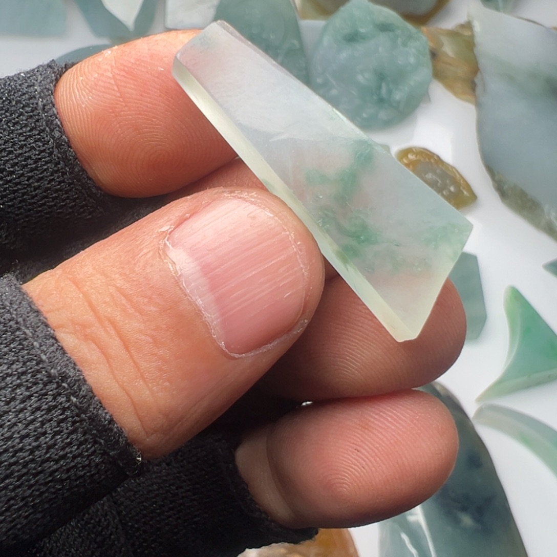 定制翡翠未镶嵌不包工