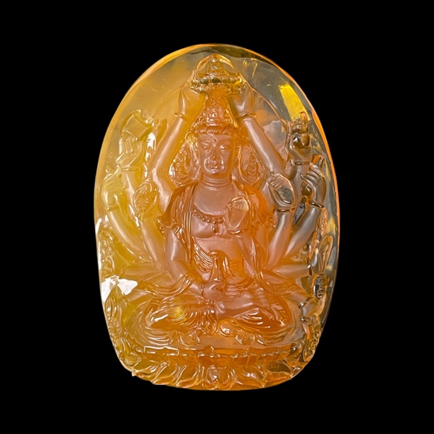 天然琥珀蜜蜡千手观音大师雕刻吊坠