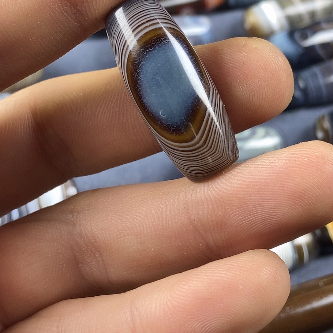 未镶嵌颈饰玛瑙/玉髓s***i