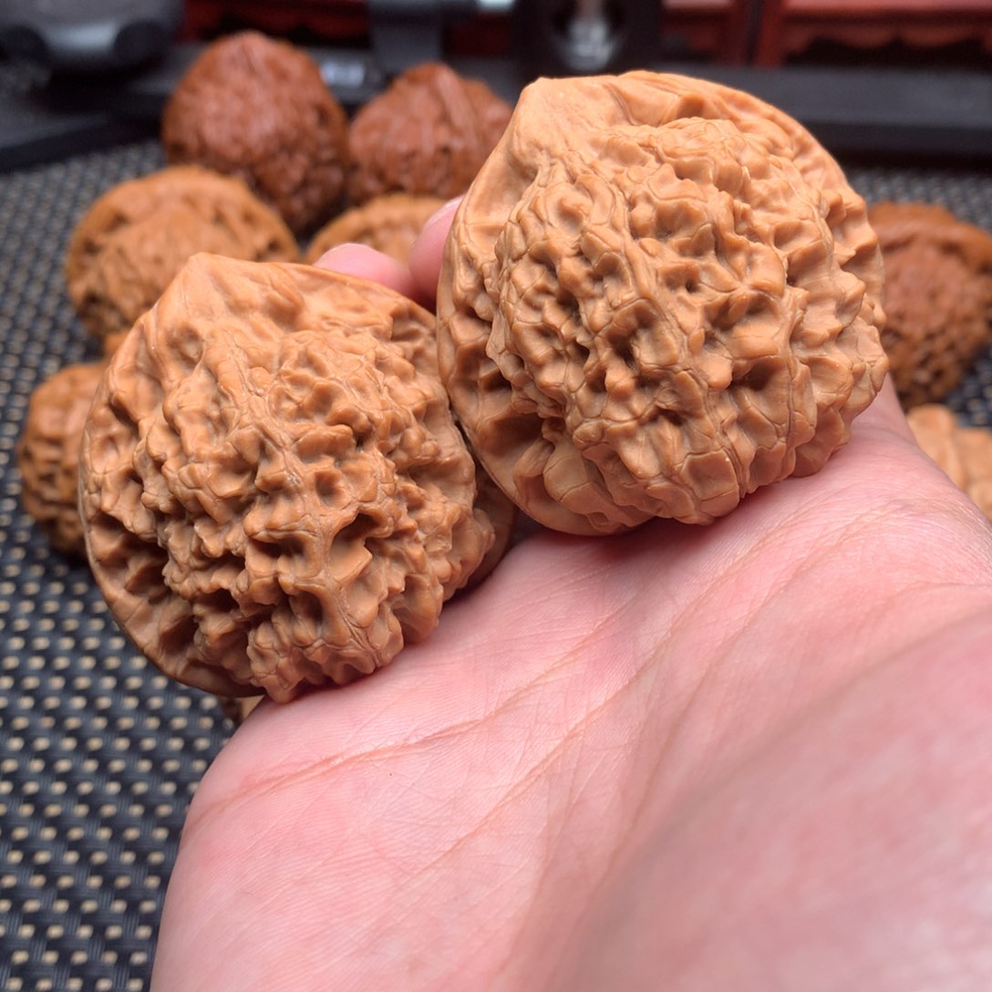 文玩核桃吊坠官帽47