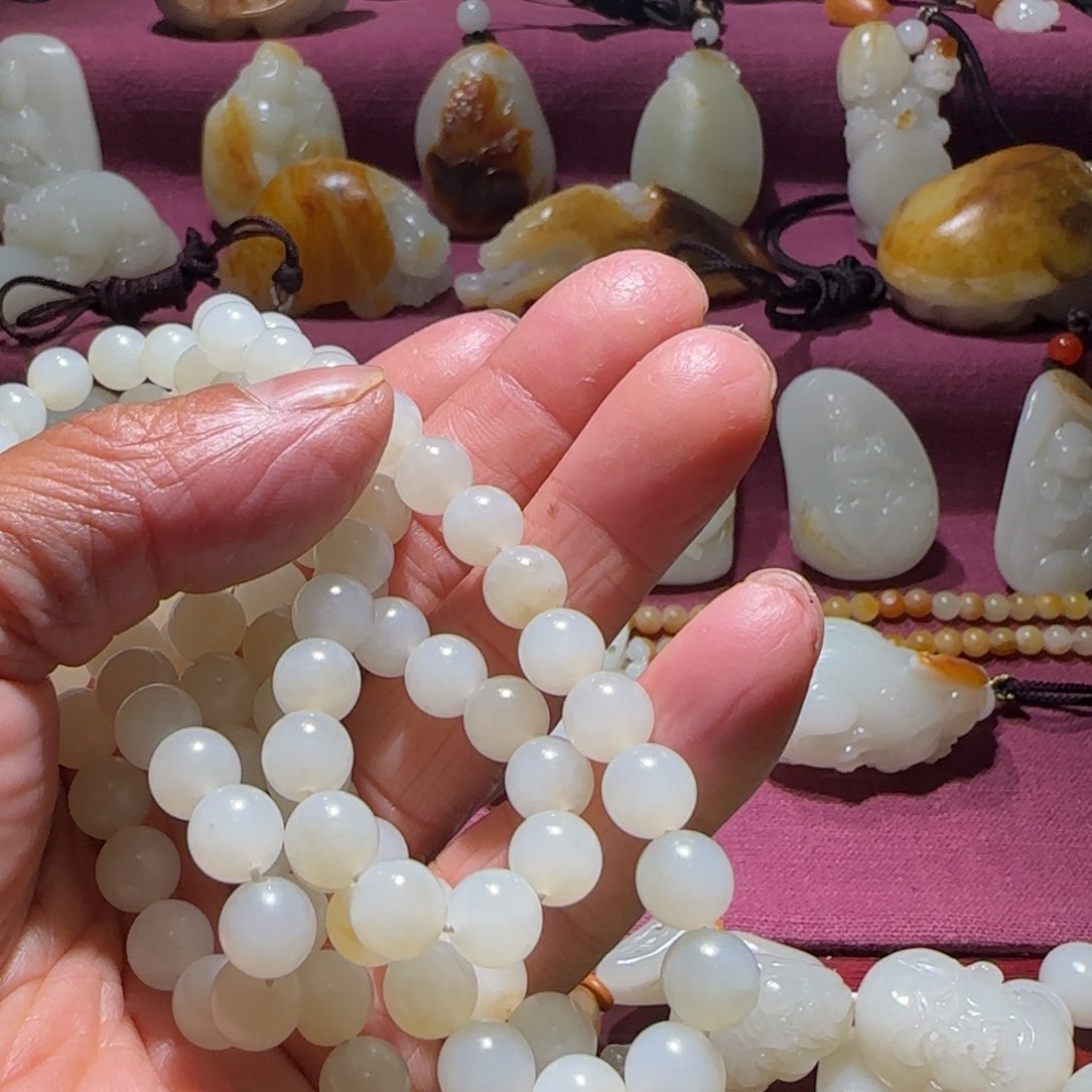 和田玉颈饰未镶嵌雾*