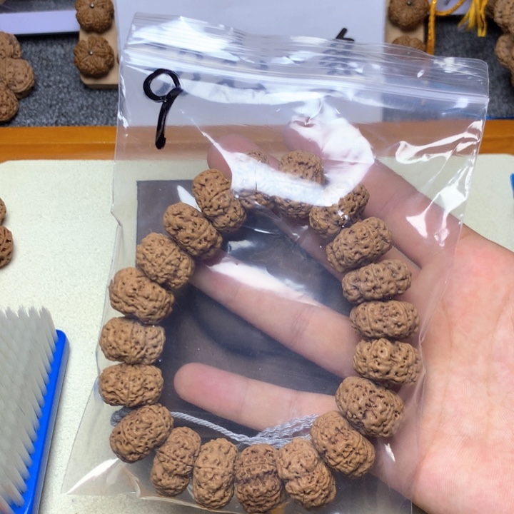 吊坠金刚菩提9。23夹板