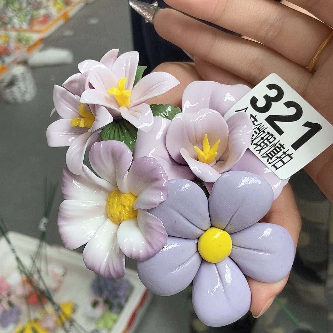 陶瓷设计风格现代