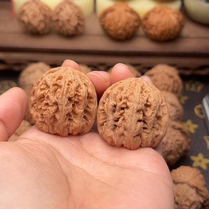 吊坠文玩核桃34大粗筋